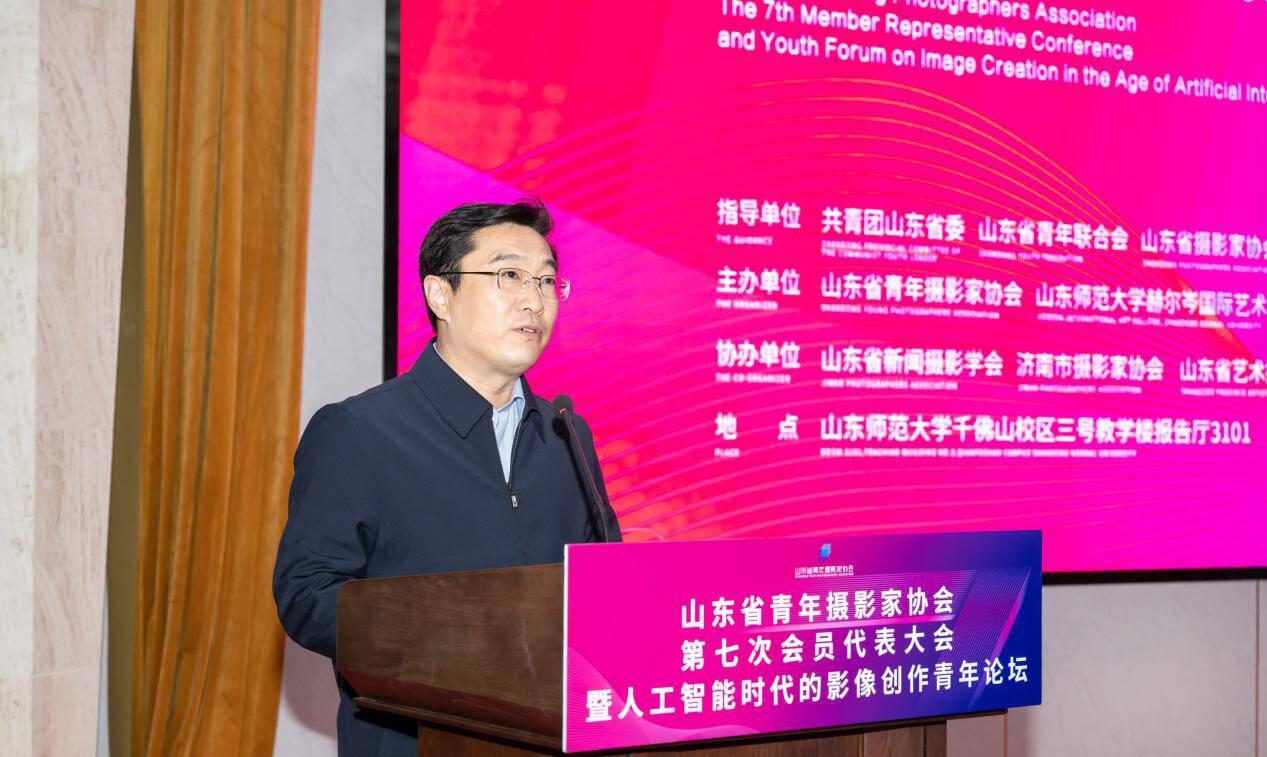 艺术新媒体专业_艺术媒体是什么_新媒体艺术