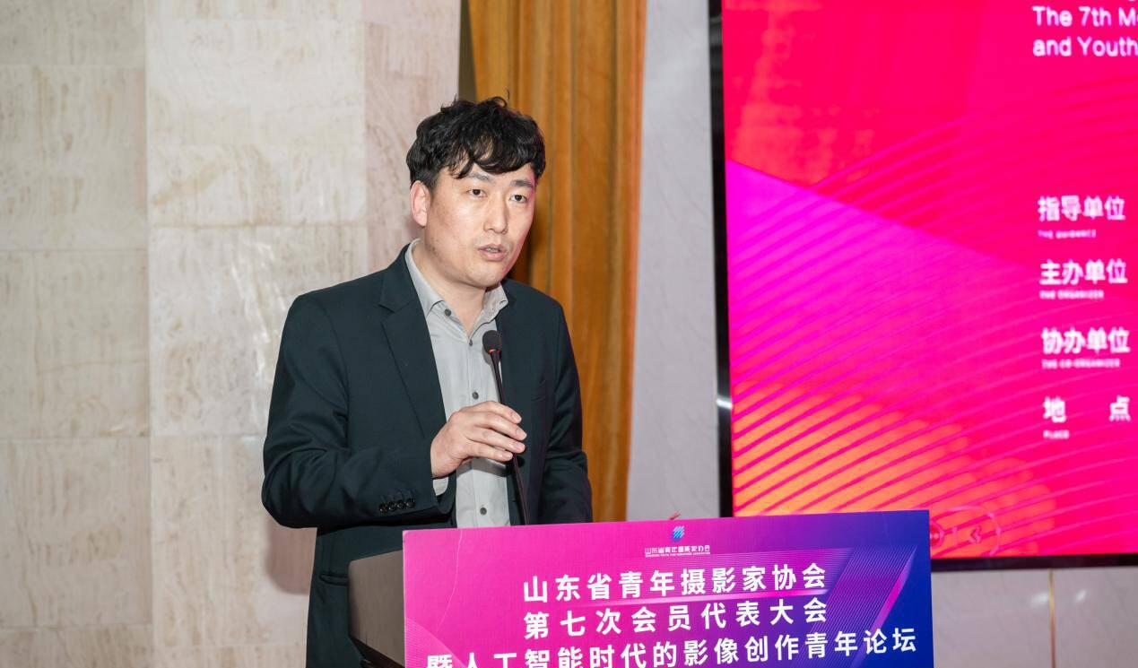 艺术媒体是什么_艺术新媒体专业_新媒体艺术